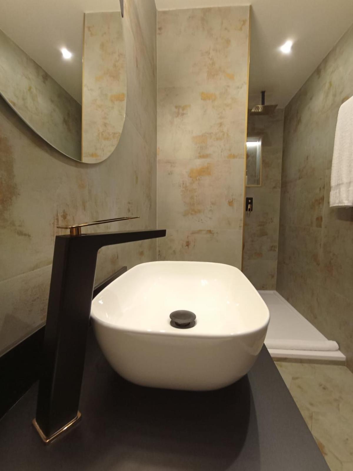 Apartamentos Vior Y Valdes Кудилеро Екстериор снимка