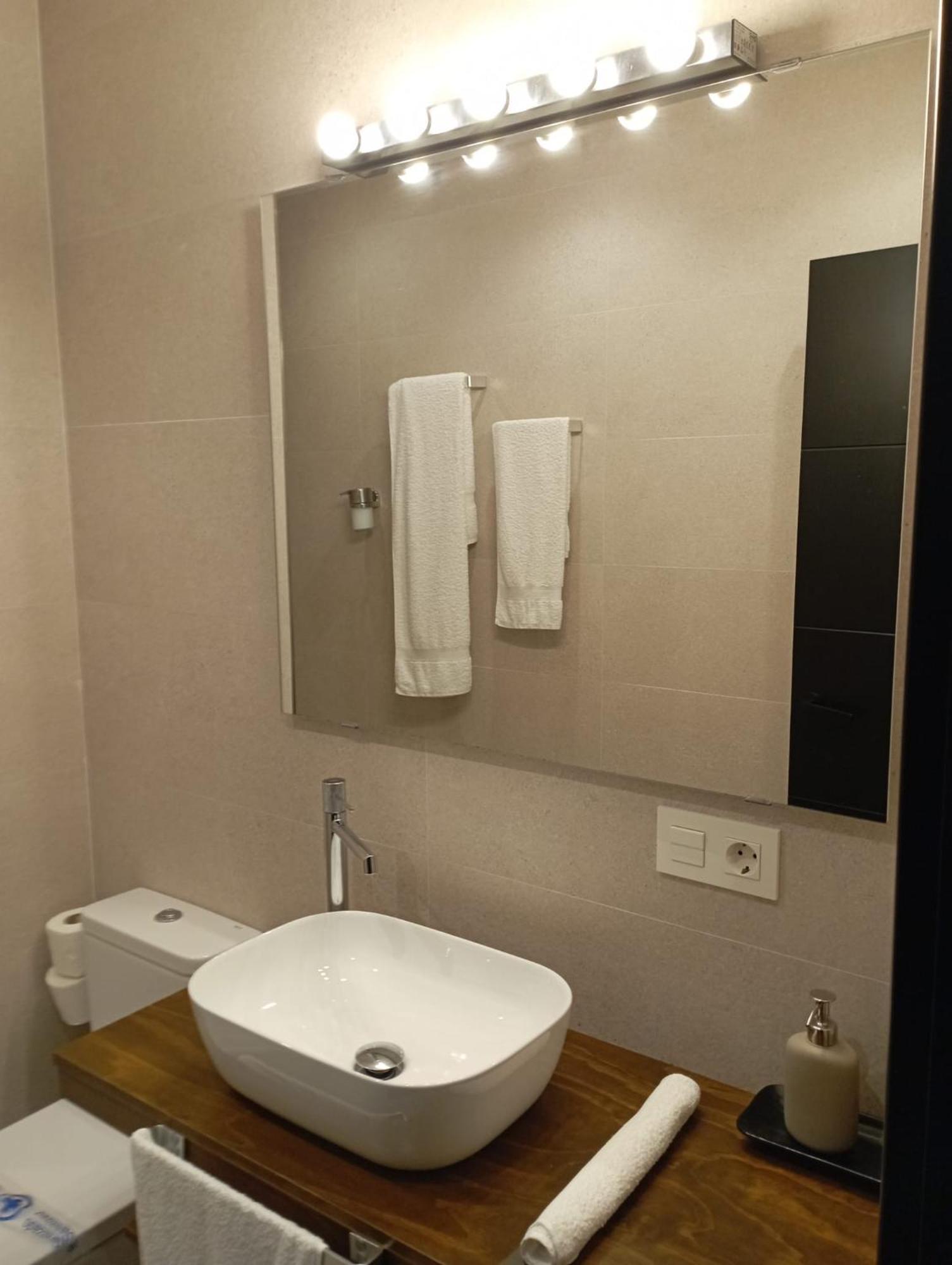 Apartamentos Vior Y Valdes Кудилеро Екстериор снимка