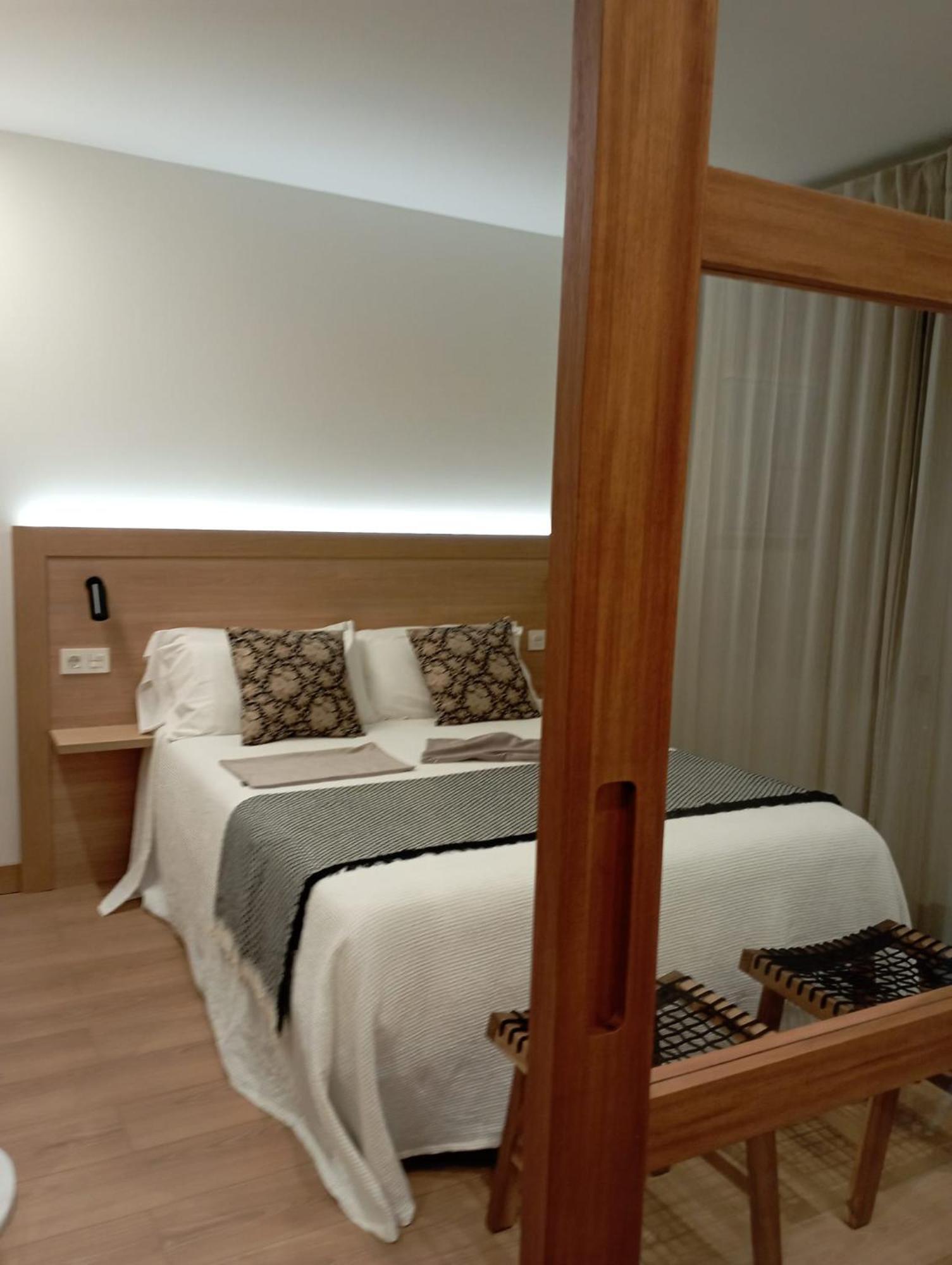 Apartamentos Vior Y Valdes Кудилеро Екстериор снимка